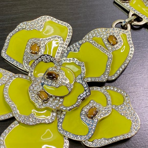 Authentic Vintage Valentino Statement Belt - Picture 7 of 15